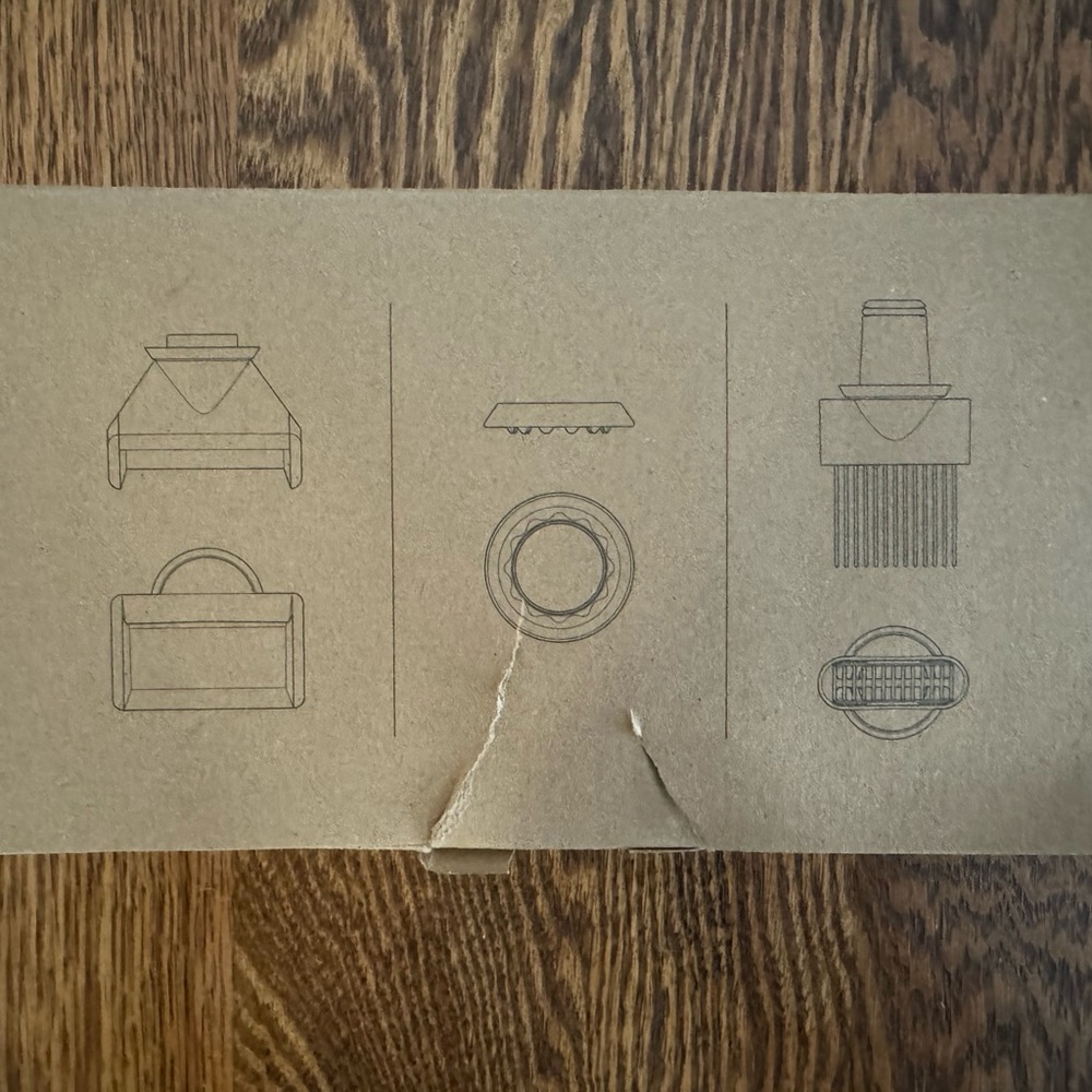Dyson Supersonic - 4 Attachments